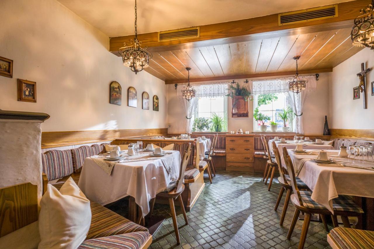 Landgasthof Oberlander Kirchbichl Exteriér fotografie